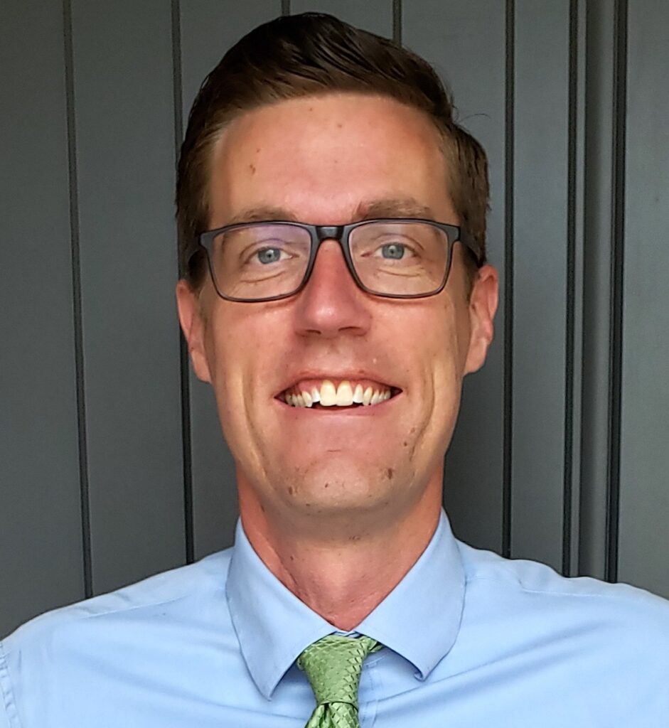Ethan Deceuster headshot